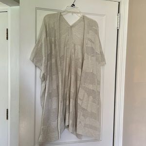 lululemon cream camo sweater wrap